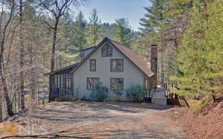 513 Georgia Ln, Lakemont, GA
