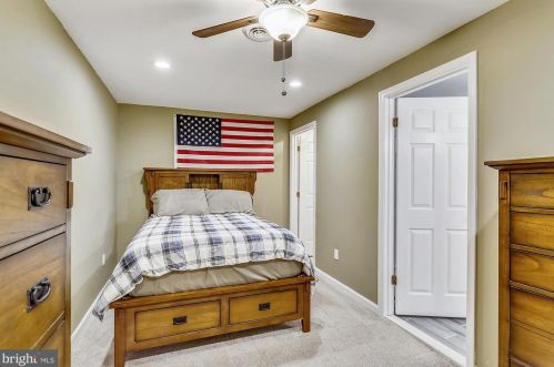 611 Bryants Nursery Rd, Silver Spring MD 20905-3839 exterior