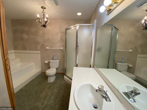 13152 Gemstone Ct, Saint Paul MN  55124-7685 exterior