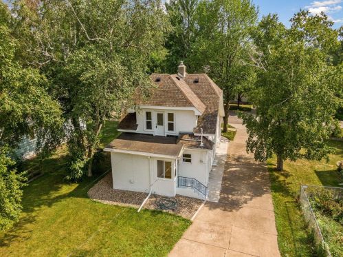 1221 4 St, Saint Paul MN  55106-5309 exterior