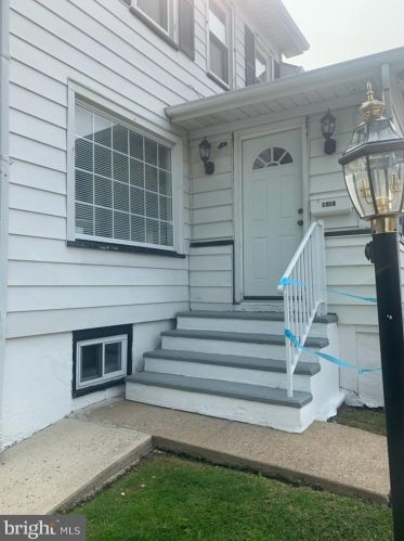 28 Preston Ave, Trenton, NJ 08618-3210