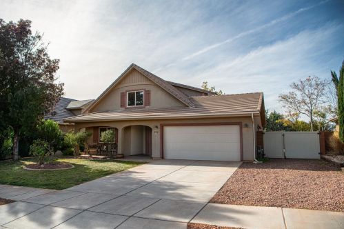 272 Main St, Kayenta, UT 84738-6154