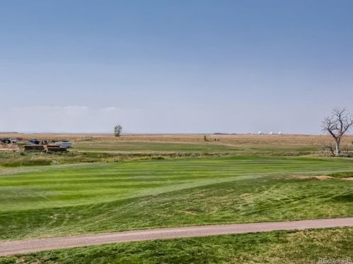 1403 Addison Ct, Aurora CO 80016 exterior