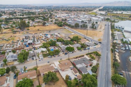 4373 Conning St, Riverside CA  92509-2519 exterior