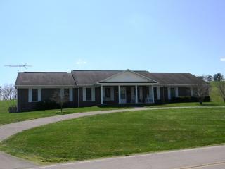 370 Rouse Rd, Morristown, TN 37813-3941