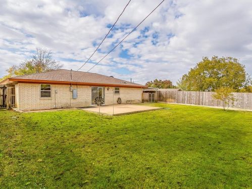 813 Wilson Dr, Princeton TX 75407-7440 exterior