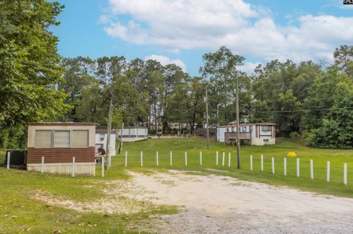 1020 Peek Dr, Lexington, SC 29073-9187