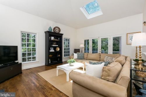33 Brearly Rd, Princeton NJ  08540-6767 exterior