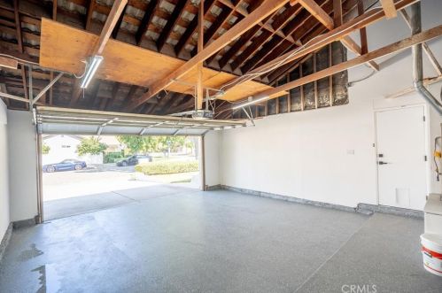 6190 Baja Dr, Anaheim CA  92807-4037 exterior