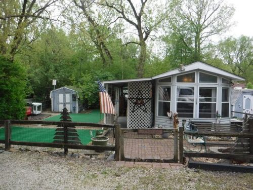 115 Cedar Ln, Lorenzo, IL 60481-8521