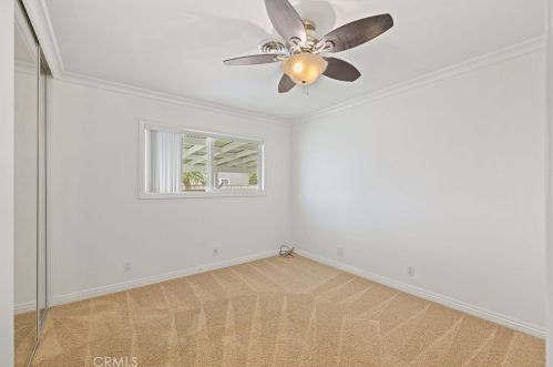6562 Meath Cir, Huntington Beach CA  92647-3131 exterior