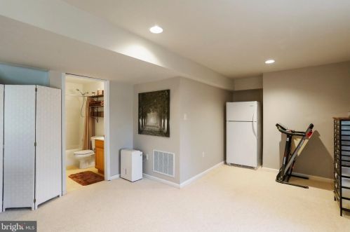 166 Nemacolin Trl, Hedgesville WV  25427-4272 exterior