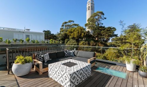 341 Filbert St, San Francisco CA  94133-3205 exterior