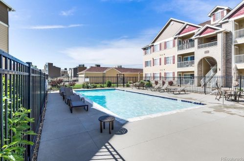 15700 Jamison Dr, Englewood CO  80112-4686 exterior