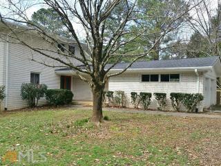 1414 Wimbledon Dr, Kennesaw, GA 30144-2912