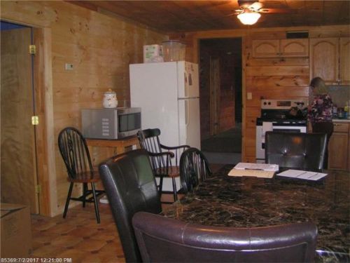 600 Redding Rd, Sumner, ME 04292-3465
