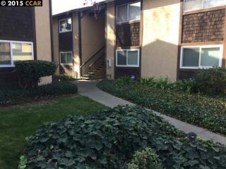 1440 Reganti Pl, Concord CA  94518-3123 exterior