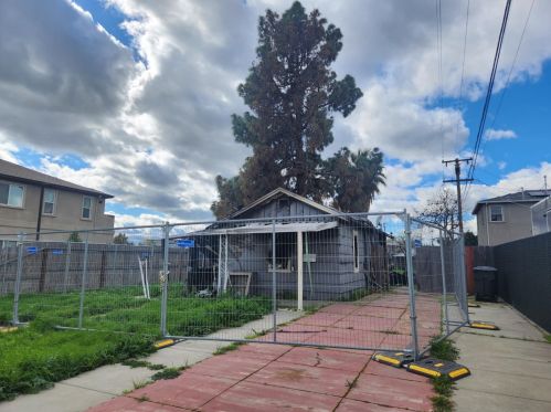 227 Fremont St, Manteca, CA 95336-4707