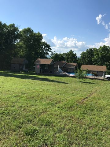 2042 Highway 336, Clinton, AR 72031-8318