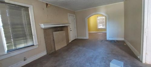 1040 Donnelly Ave, Atlanta GA  30310-3353 exterior