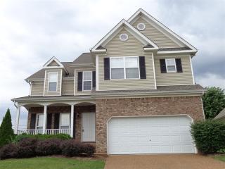 1030 Persimmon Dr, Spring Hill TN  37174-6141 exterior