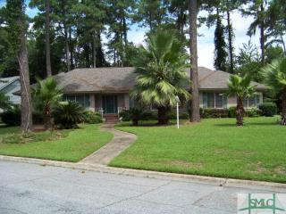 4 Plank House Rd, Savannah, GA 31410-1028
