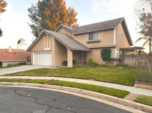 11595 Mammoth Peak Ct, Rancho Cucamonga, CA 91737-6571