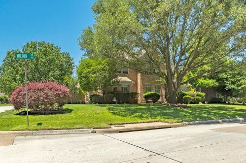 901 Hilton Dr, Midlothian TX  76063-3840 exterior