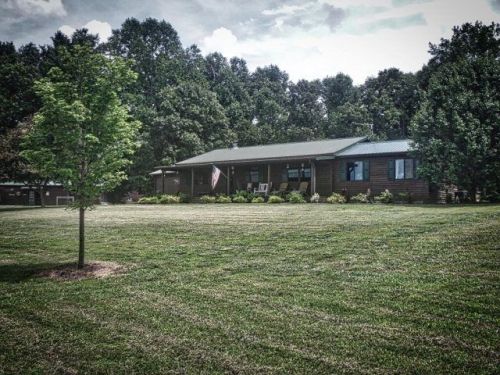 480 Porter Norwood Rd, Mansfield, TN 38236-3754