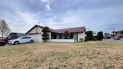 1588 Fillmore Ave, Rialto, CA 92376-3151