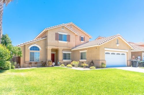 1957 Murrieta Rd, Perris, CA 92571-3871