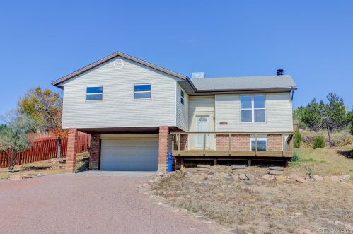 1056 Rockafellow Ct, Canon City, CO 81212-9187
