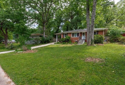 1738 Flintwood Dr, Atlanta GA  30316-4101 exterior