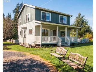 34172 Millard Rd, Warren, OR 97053-9301