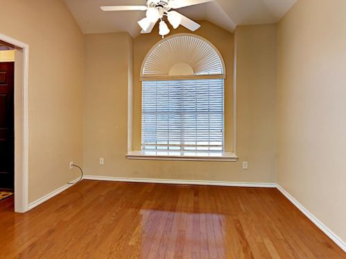 4716 Feldman Dr, Carrollton TX  75010-2021 exterior