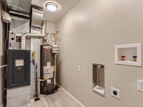 6775 54th Pl, Arvada CO  80002-3851 exterior