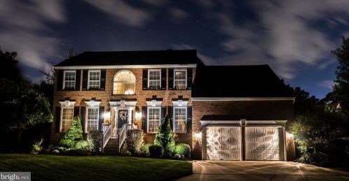 10 St James Ct, Blenheim, NJ 08012-5230