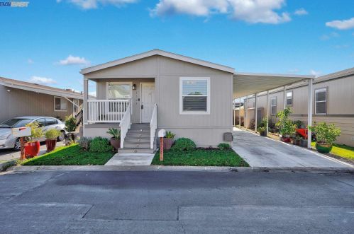 2302 Bridwell Way, Hayward, CA 94545-4824