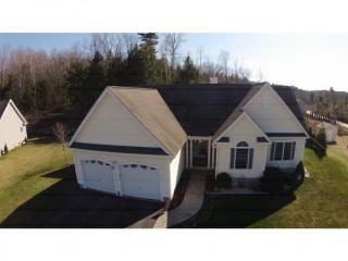 6 Fernwood Cir, Goffstown, NH 03045-2364