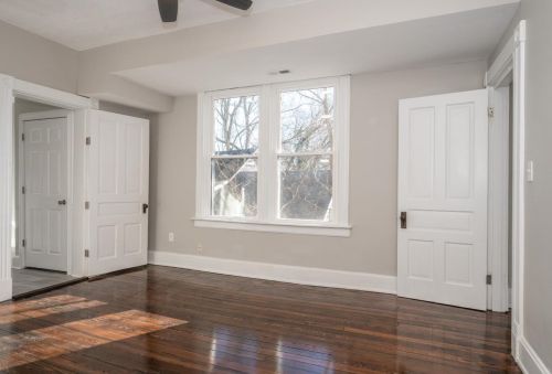 4616 Edgewood Ave, Cincinnati OH  45232-1806 exterior