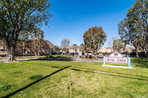 10350 Briar Oaks Dr, Stanton, CA 90680-4227