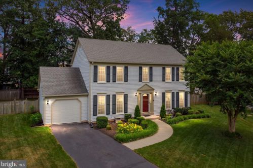 1420 Cuttermill Ct, Herndon, VA 20170-3621