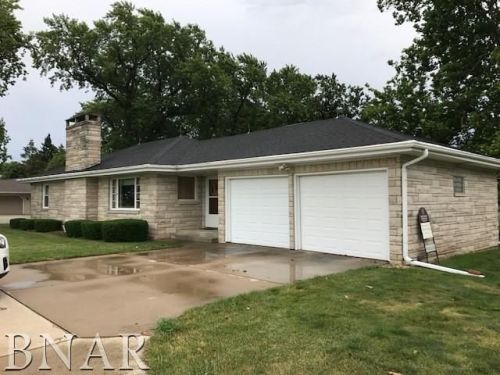 202 2000 North Rd, Colfax, IL 61728