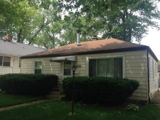 14530 Clifton Park Ave, Crestwood, IL 60445-2920