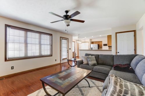 6205 Harvest St, Springfield OH  45502-7536 exterior