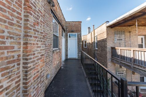 1443 Washtenaw Ave, Chicago IL  60622-1632 exterior
