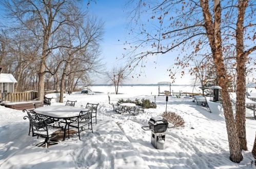 5630 Bald Eagle Blvd, Saint Paul MN  55110-6441 exterior