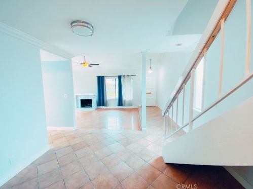 1053 Lamark Ln, Anaheim CA  92802-3404 exterior