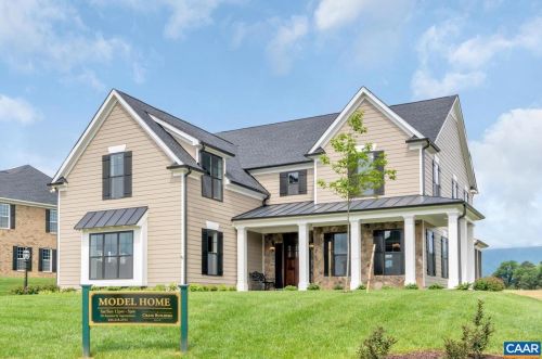 7 Carlyle Pl, Charlottesville, VA 22903-9202