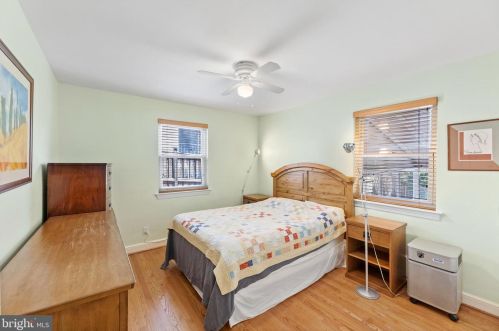 9905 Markham St, Silver Spring MD 20901-2233 exterior